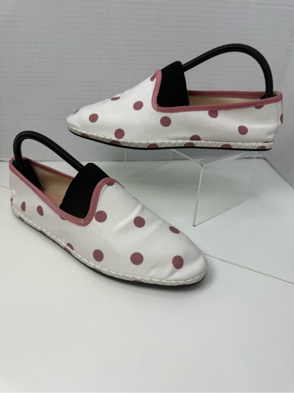 J. Crew Cream Canvas Flats with Rose Polka Dots size 8.5 - Picture 2 of 11